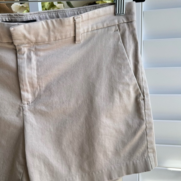 Banana Republic. Size 8 - Picture 2 of 8